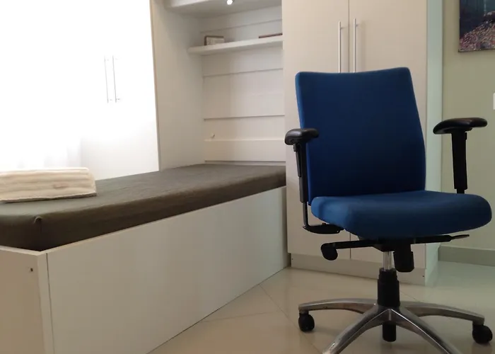 Apartamento Apto 5 Quartos Avenida Carlos Gomes *